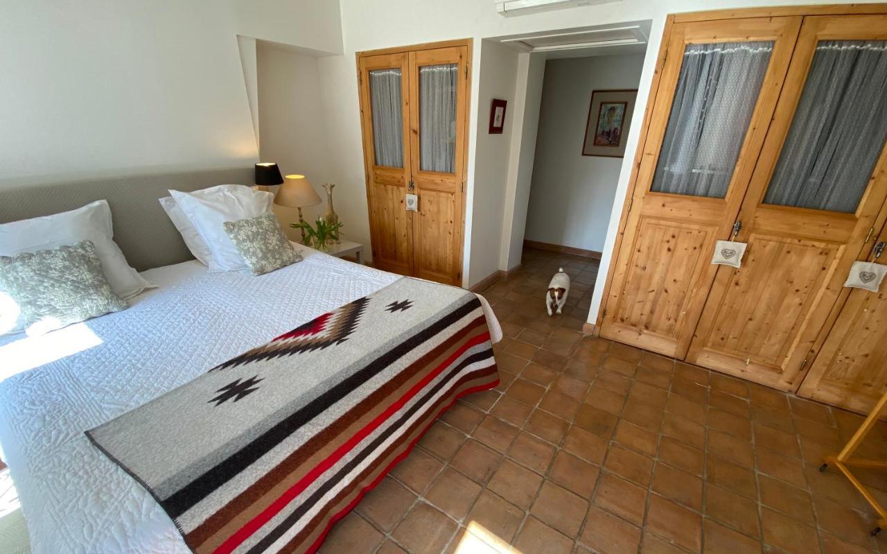 Bed and Breakfast La Ferme De Gigognan Awinion Zewnętrze zdjęcie
