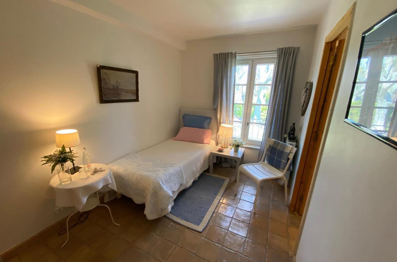 Bed and Breakfast La Ferme De Gigognan Awinion Zewnętrze zdjęcie