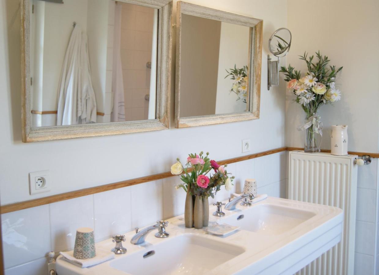 Bed and Breakfast La Ferme De Gigognan Awinion Zewnętrze zdjęcie